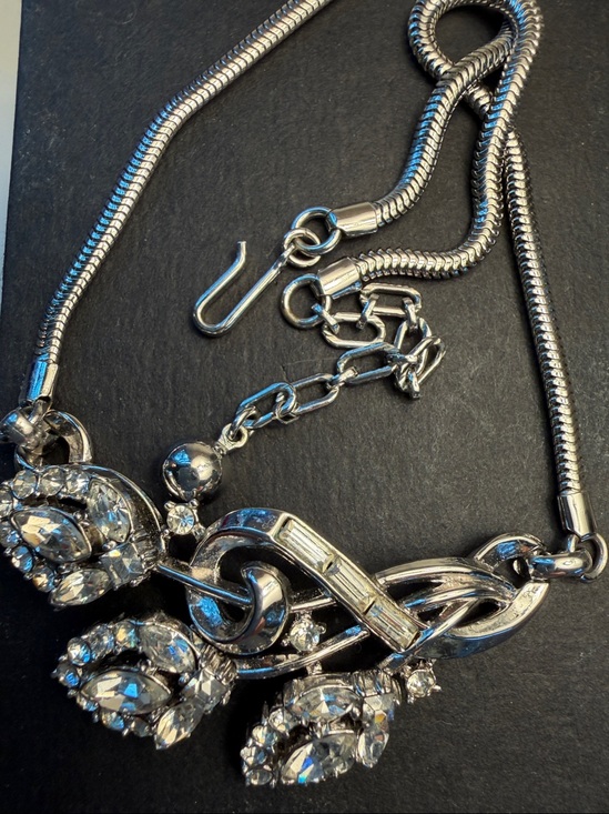 Crown Trifari Jewelry - Vtg. Crown Trifari Alfred Philippe “Flirtation” Book Piece